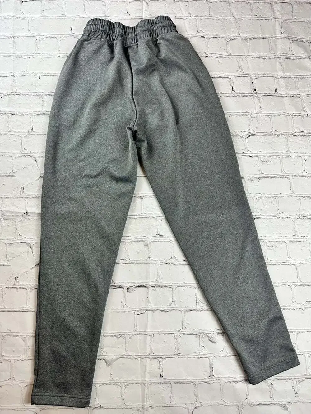 The North Face Mountain Athletics Fleece Jogger Sweatpants in Gray